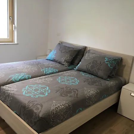 Lapanja 2 Mit Gemeinschaftsgarten By Interhome * Slap ob Idrijci