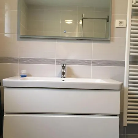 Lapanja 2 Mit Gemeinschaftsgarten By Interhome * Slap ob Idrijci